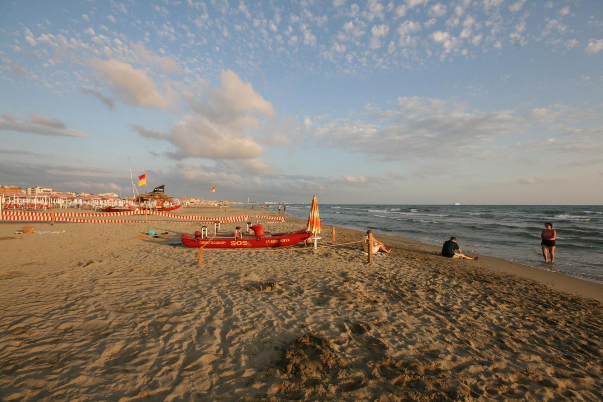 Hotel Ely Viareggio Exterior foto