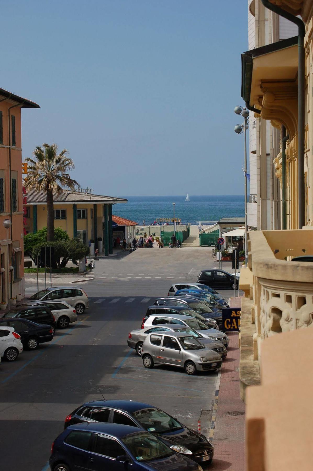 Hotel Ely Viareggio Exterior foto